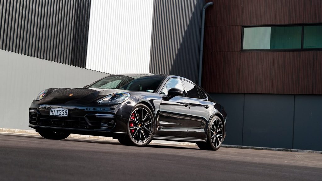 Porsche Panamera GTS