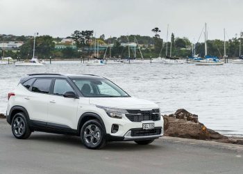 Kia Seltos LX parked up at waterfront