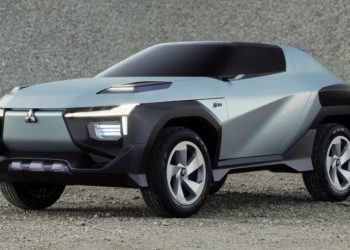 Mitsubishi Moonstone concept front three quarter view