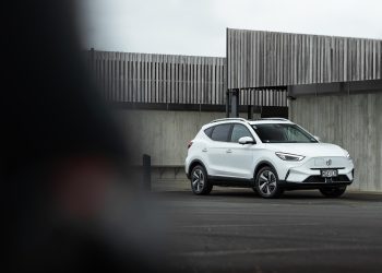 MG ZS EV Long Range Parked up