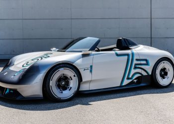 Porsche Vision 357 Speedster front three quarter view