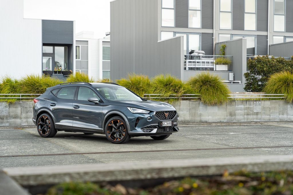 Cupra Formentor V e-Hybrid