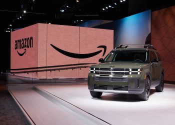 Hyundai Santa Fe and Amazon partnership