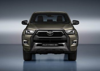 Toyota Hilux mild-hybrid front view