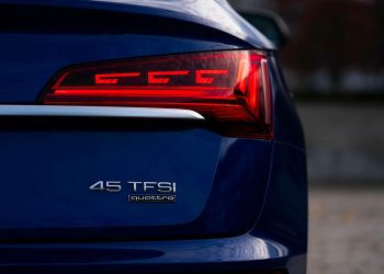 Audi Q5 45 TFSI Quattro rear badge