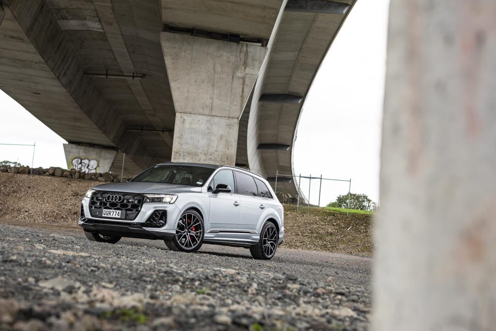 Audi SQ7 TFSI quattro