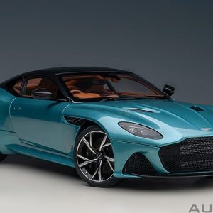 1/18 Aston Martin DBS Superleggera Blue
