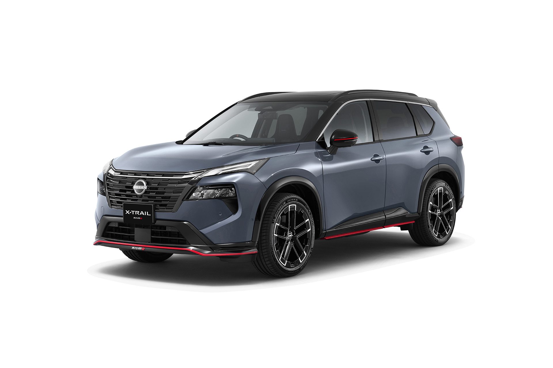 X-Trail nismo on white back ground