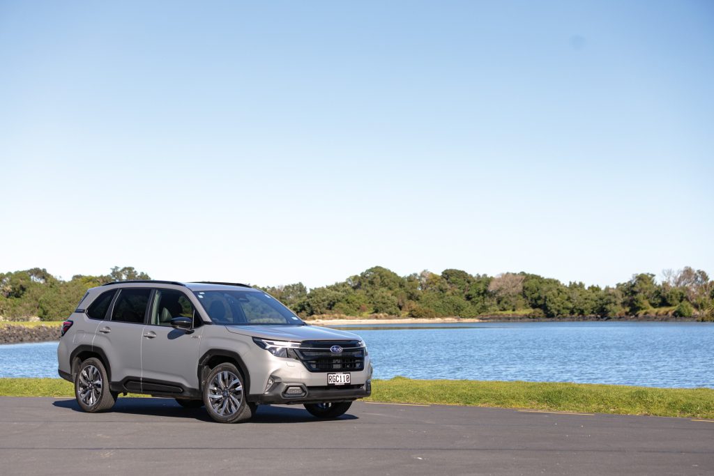 Subaru Forester AWD Hybrid Touring
