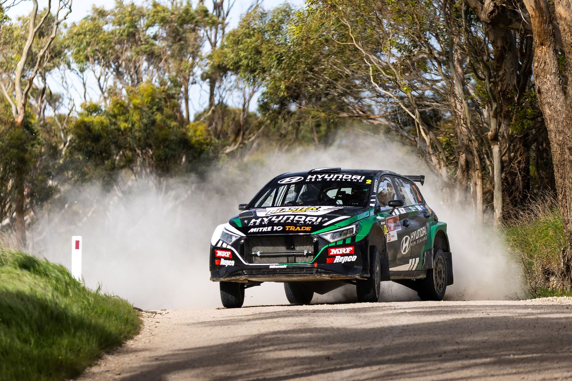 Hayden Paddon on gravel spraying dust