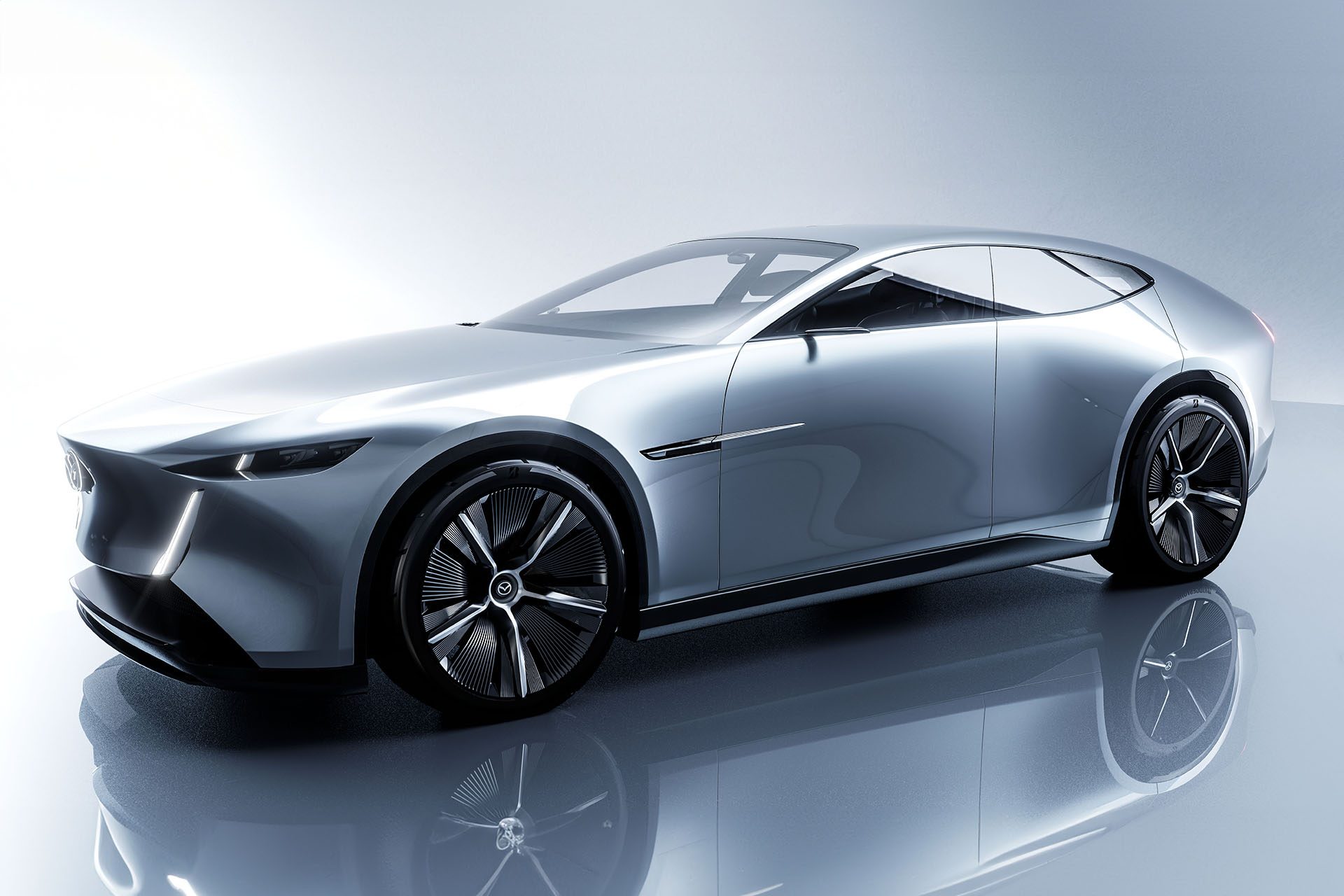 Mazda Vision X Coupe in silver