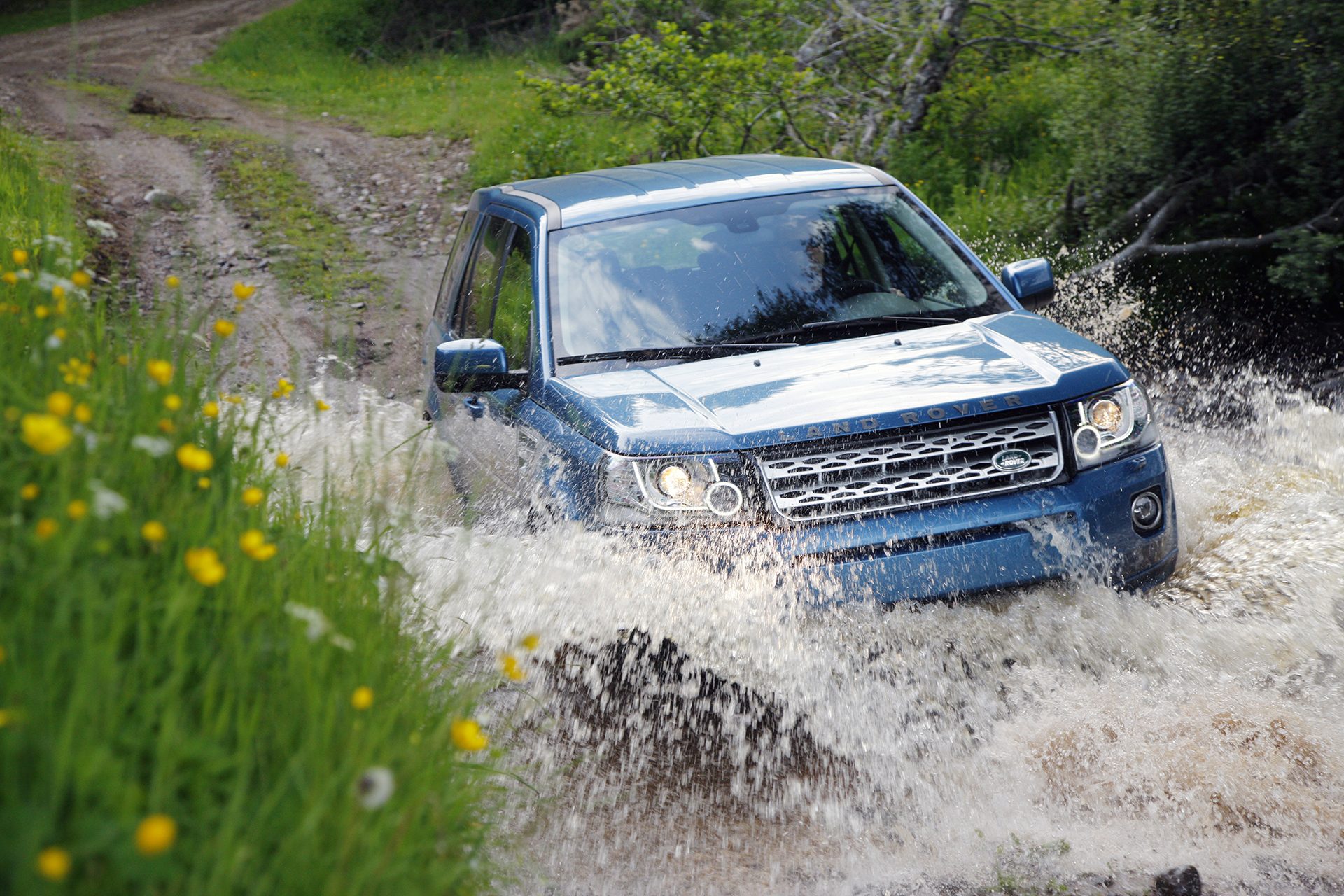 Freelander water splash